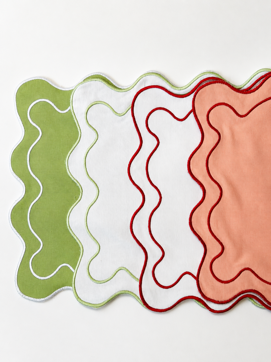 Wavy Placemats (White Variations - 6pcs)