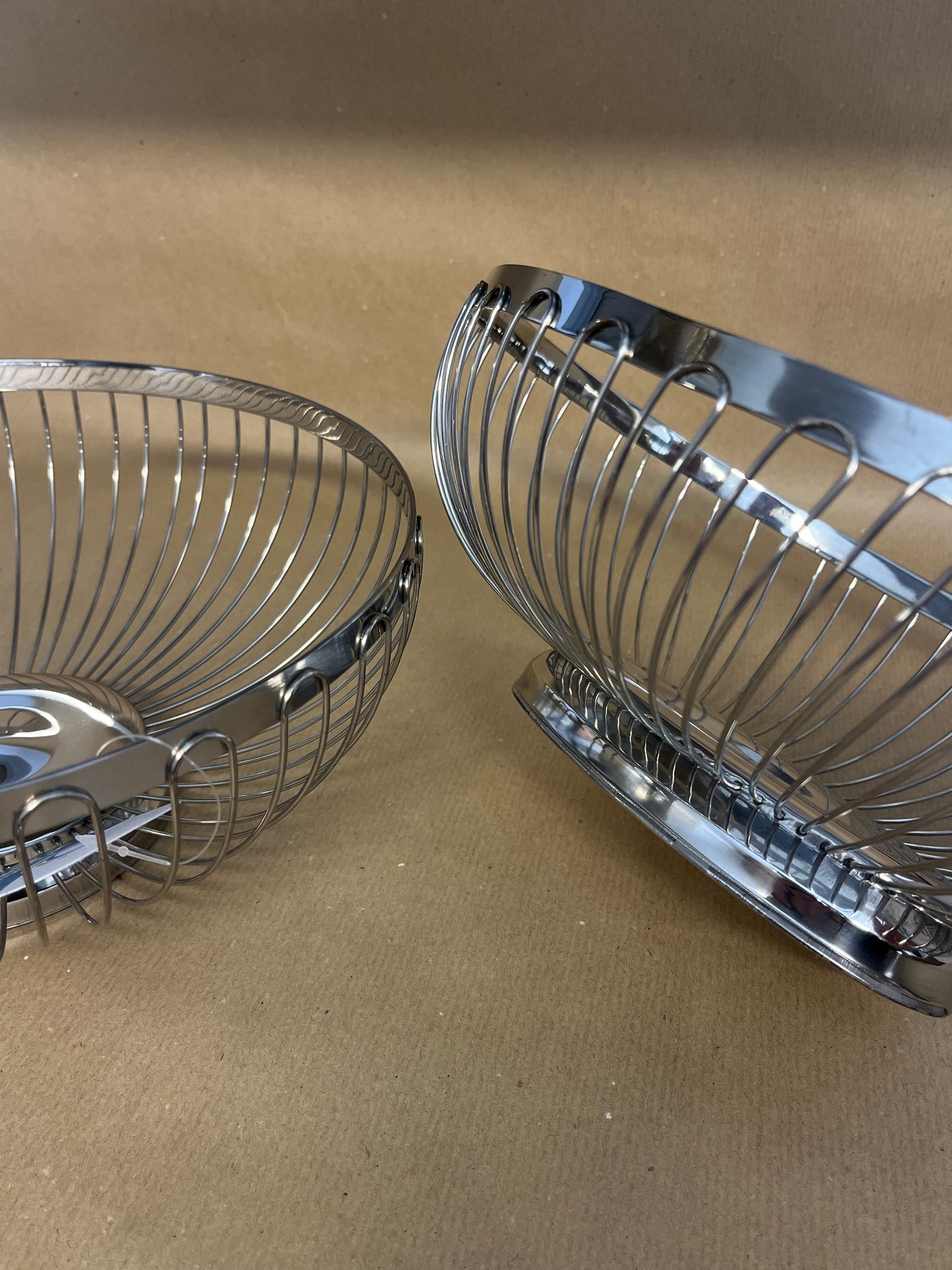 Retro Stainless Steel Round Fruit Basket