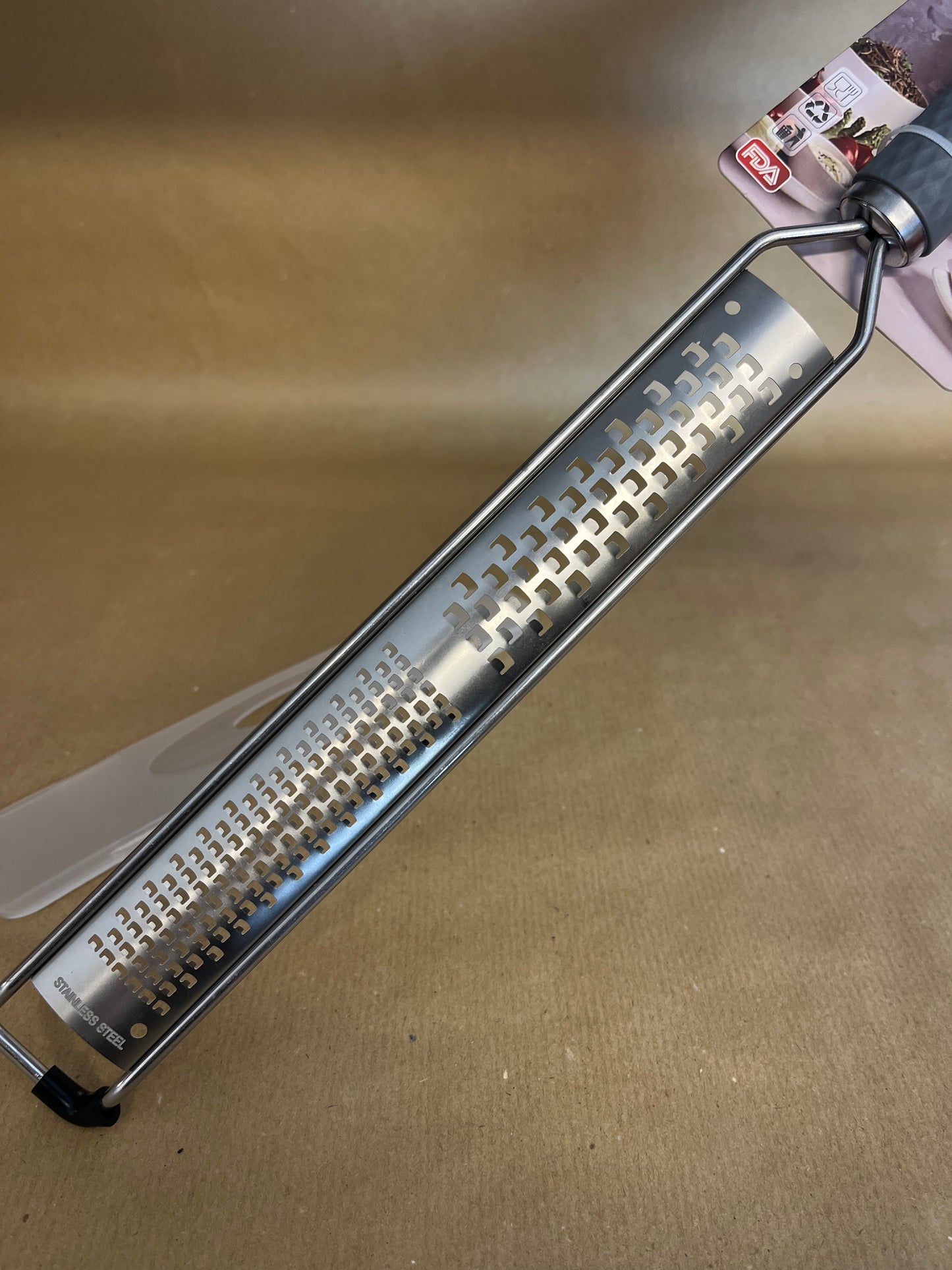 Hand Held Grater (Citrus & Cheese)